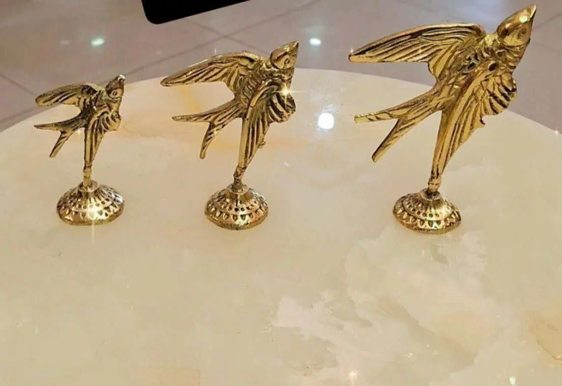 پرستو رومیزی برنز