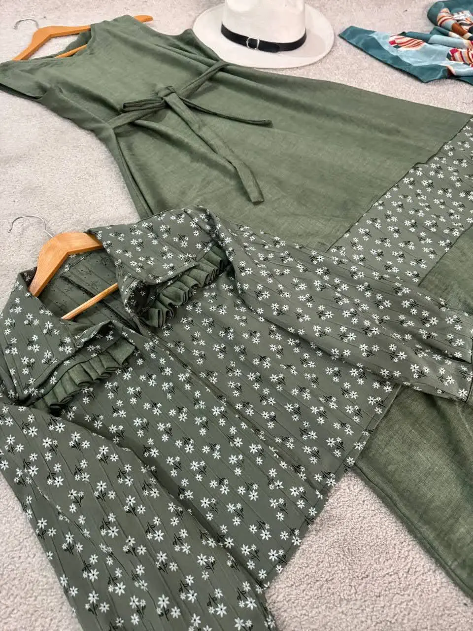 👚 نام: کت سارافون گلدار ✔️
