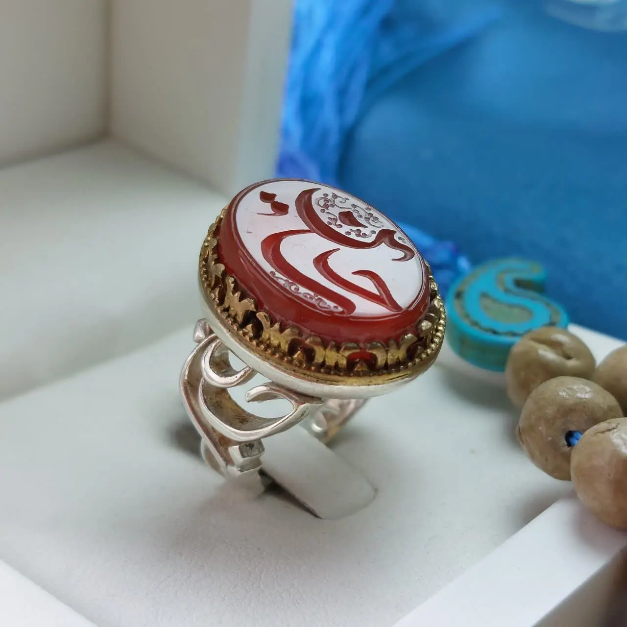  (مدل تایپوگرافی پرطرفدار) 
