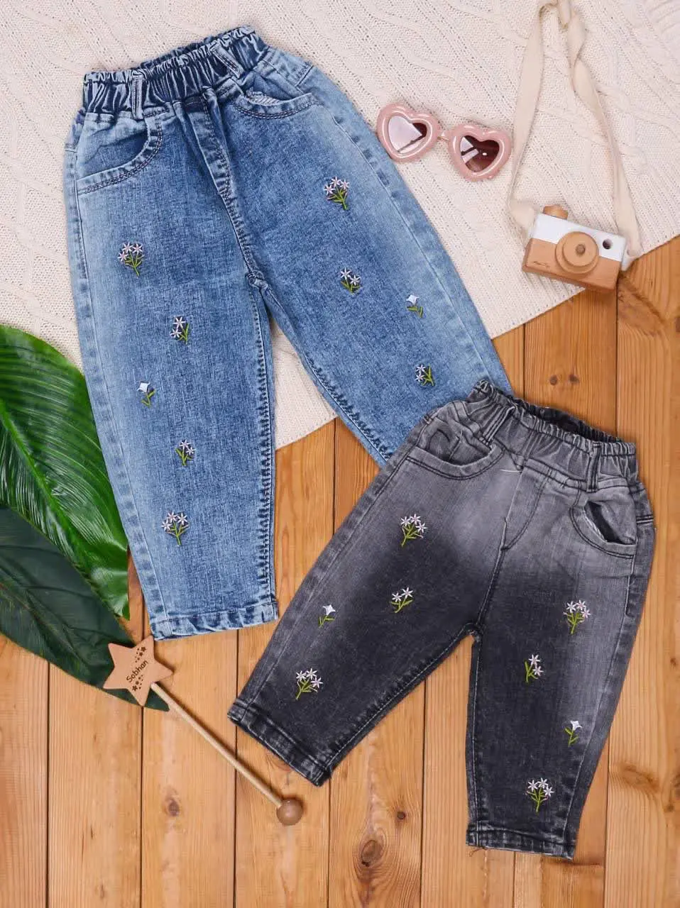 🎄شلوار لی تمام گلدوزی دسته...