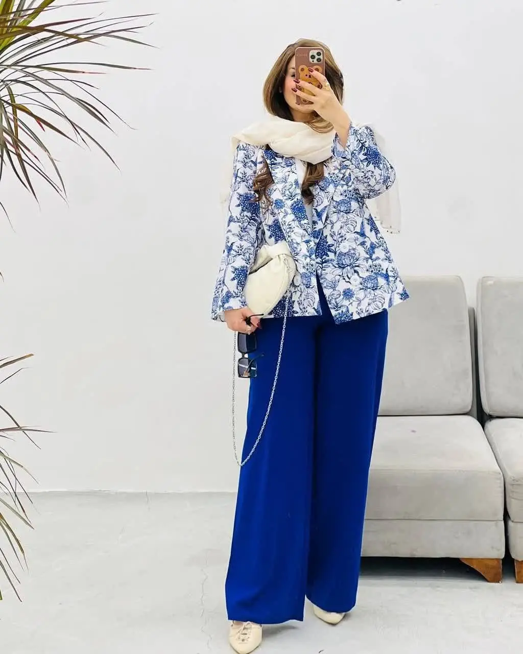 👒نام: لب لب تشنه‌ی من😃😍👇
