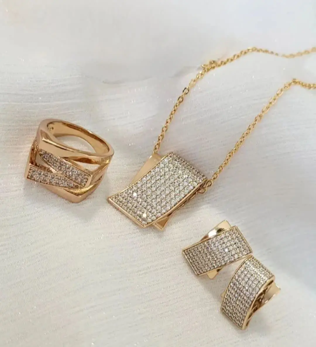 ✨از پرفروش‌ترین مدلای طرح جواهری😍✨
