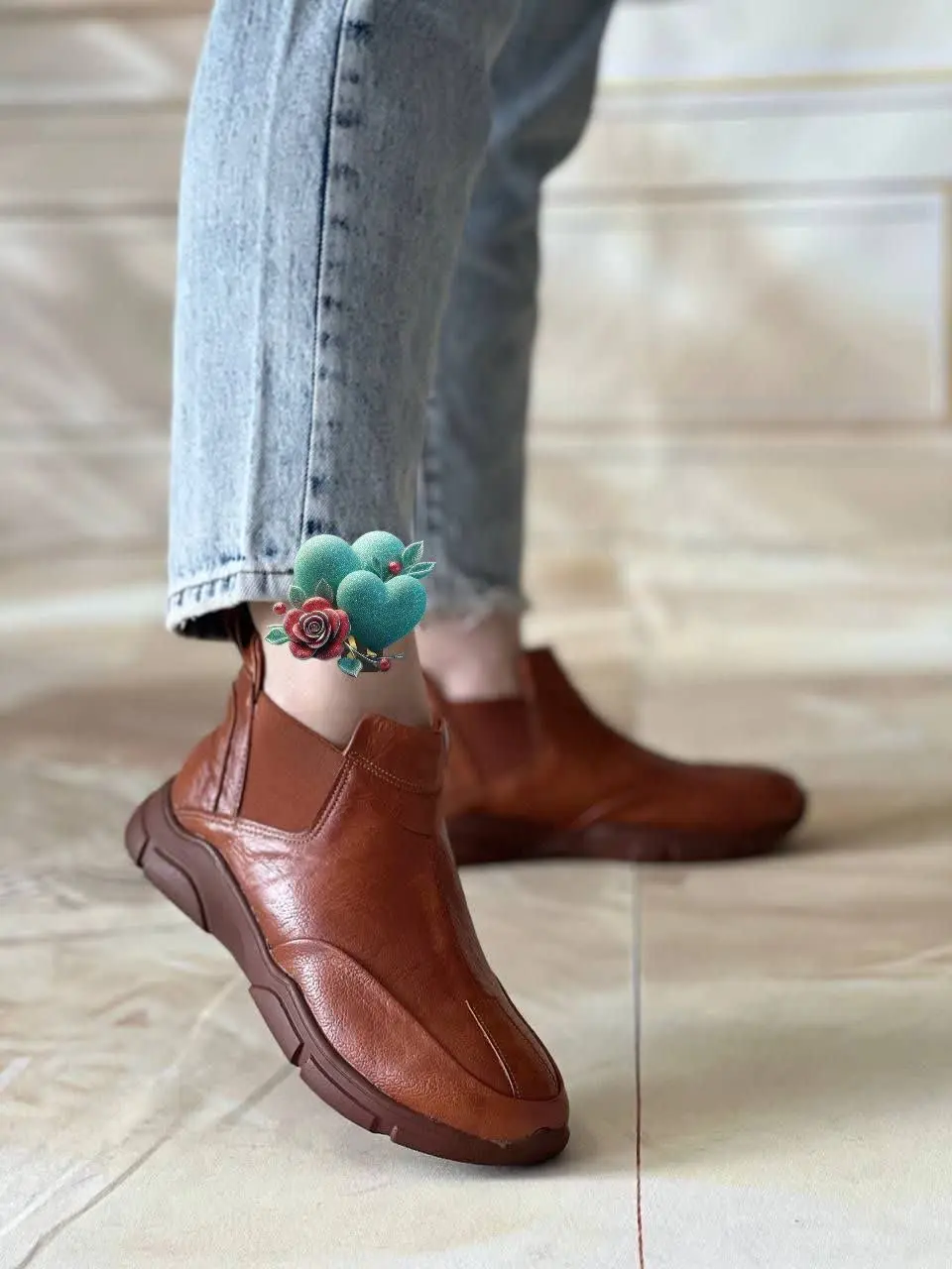 نیم بوت چرمی فوق العاده خاص...