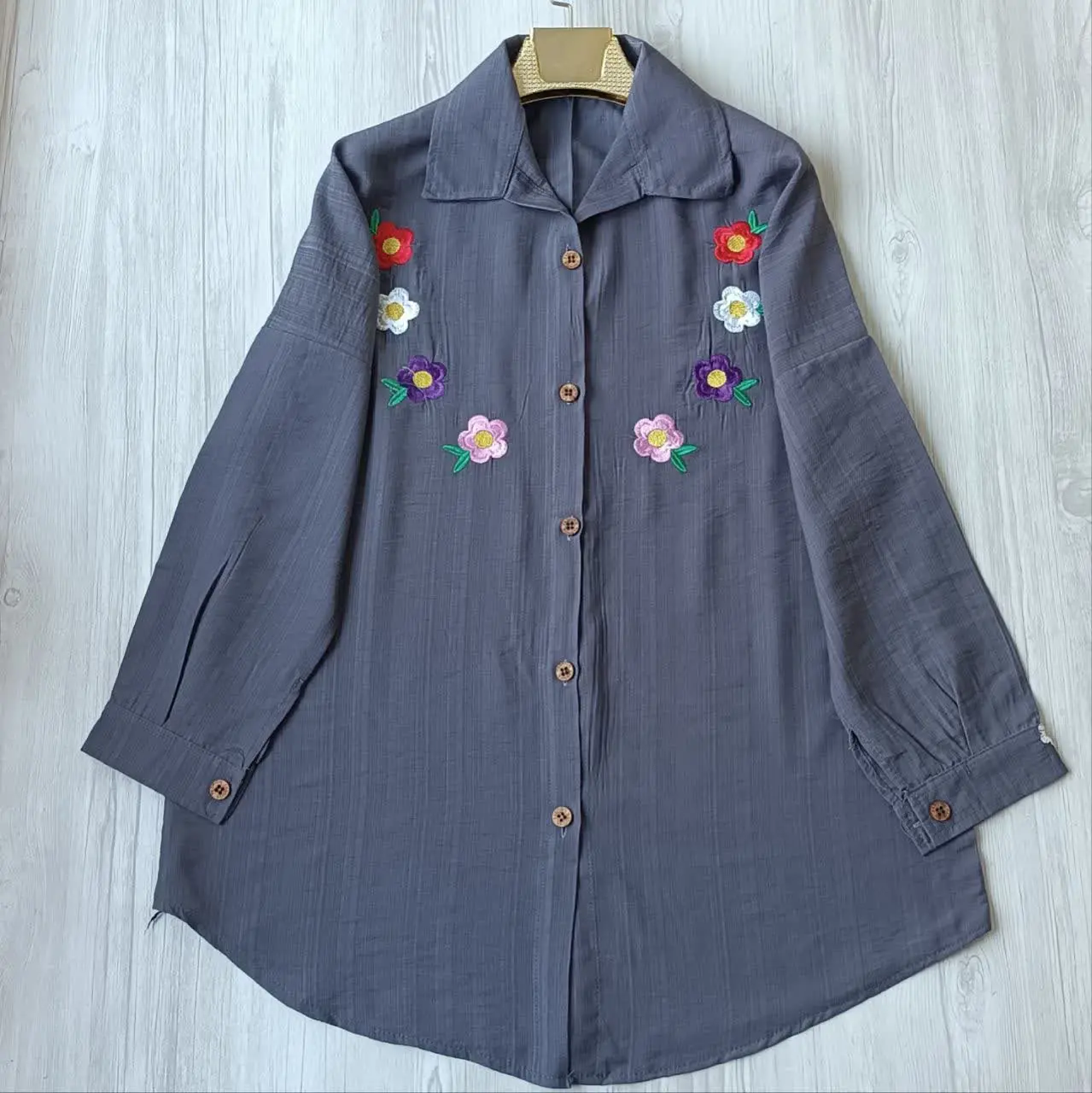 🛍️نام: شومیز مانتویی مدل رزت🌱🌹
