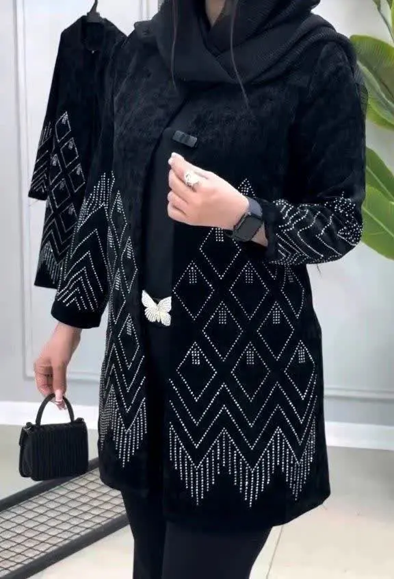 👚نام: مانتو مجلسی فوق العاده زیبا و خاص ونیز 😍😍
