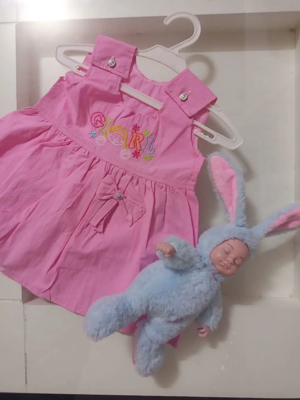 سارافون و کلاه دخترونه گلدوزی😍