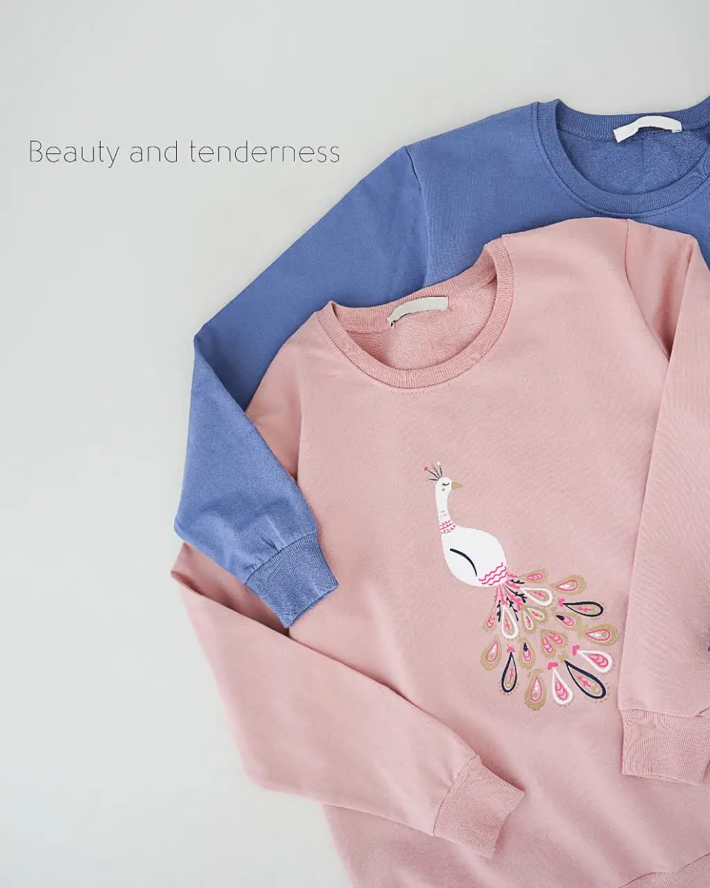 اسم محصول: بلوز دورس چاپی طاووس
