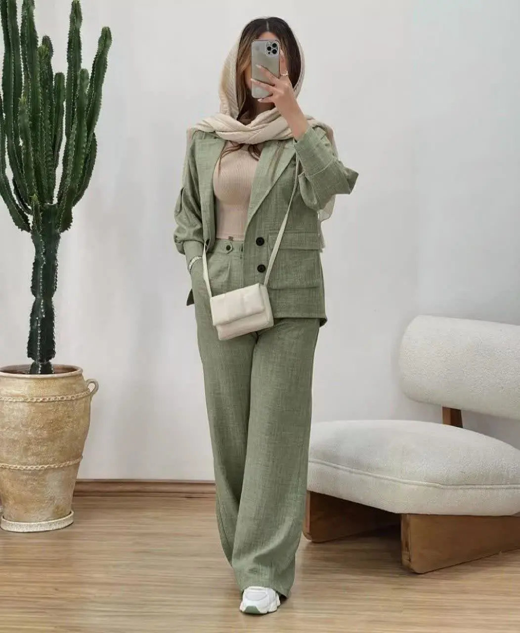 مانتو شلوار 
