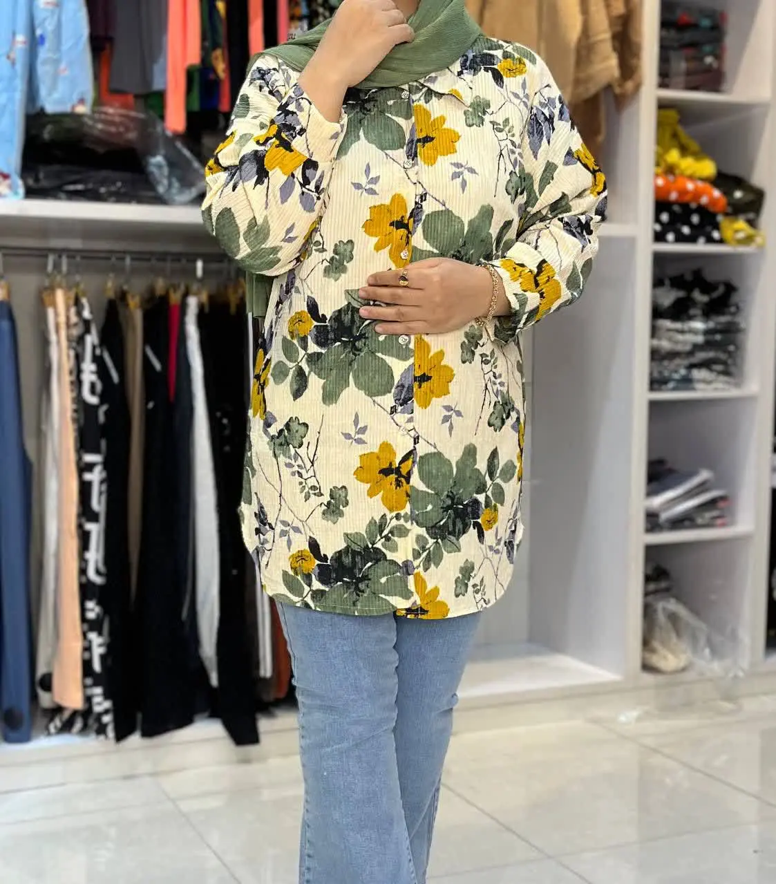 🖋نام: مانتو گلدار سپیده
