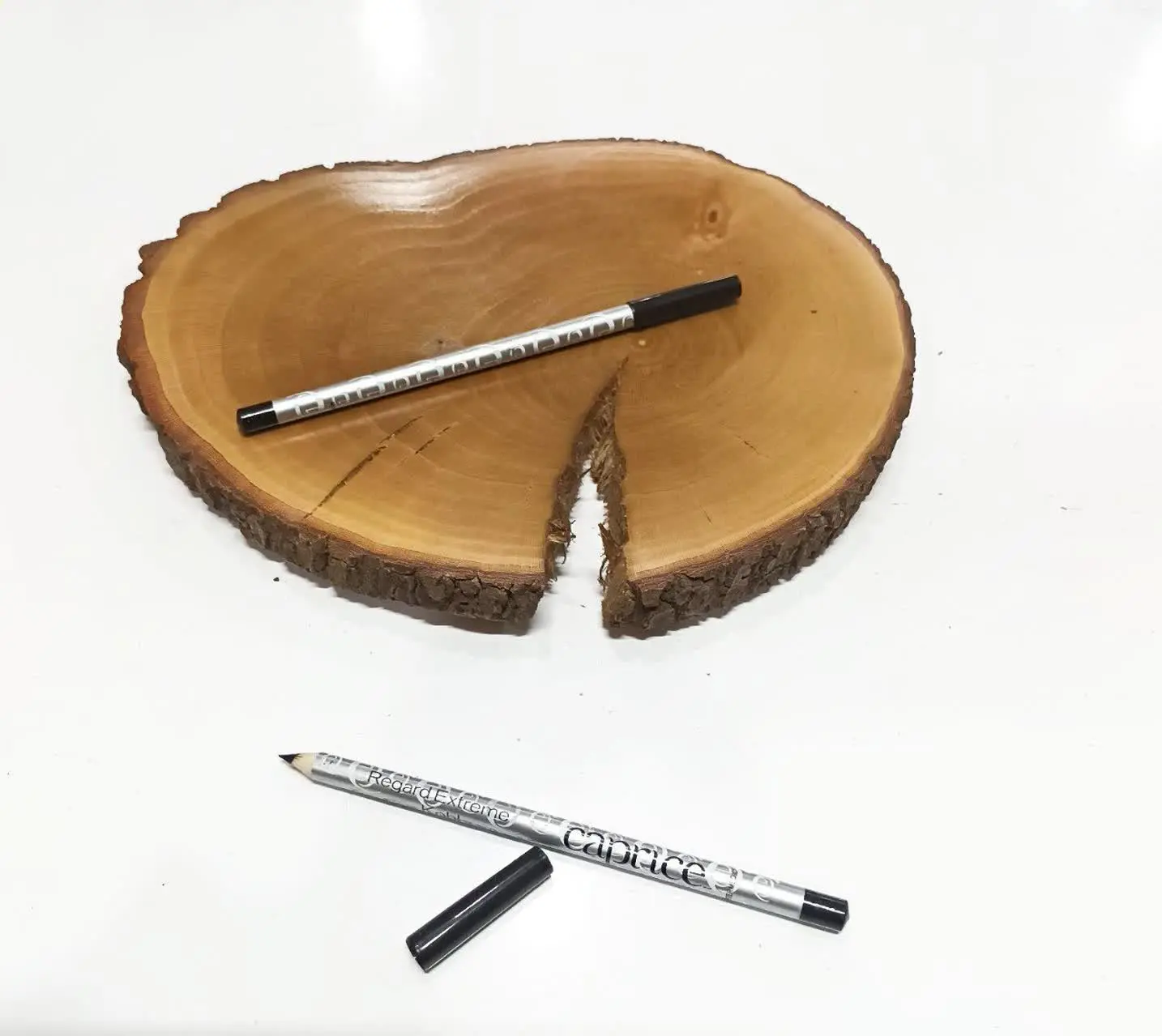 مداد مشکی کاپریس😍
