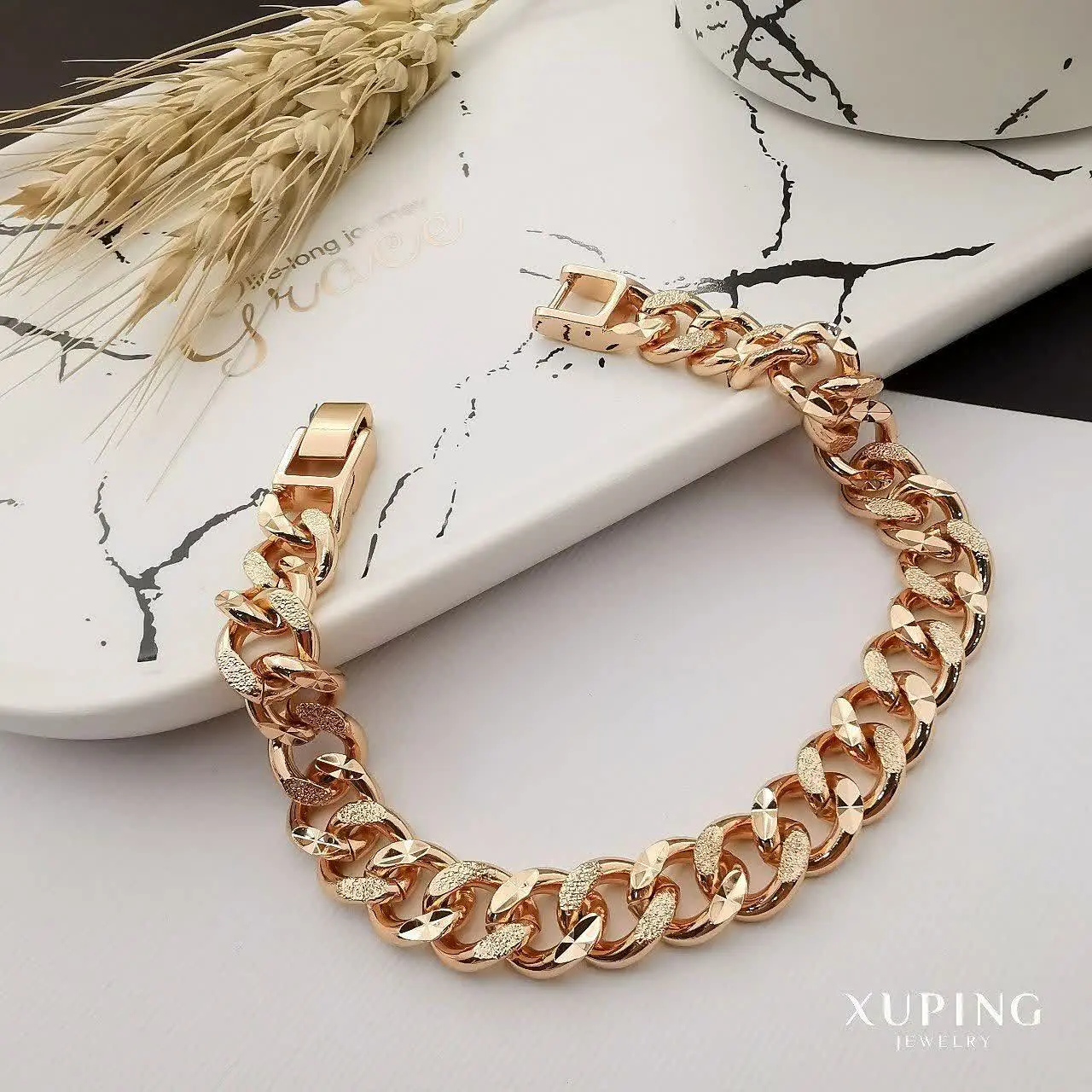 ❤️ جزء خوشگلترین مدلای کارتیه هست 😍
