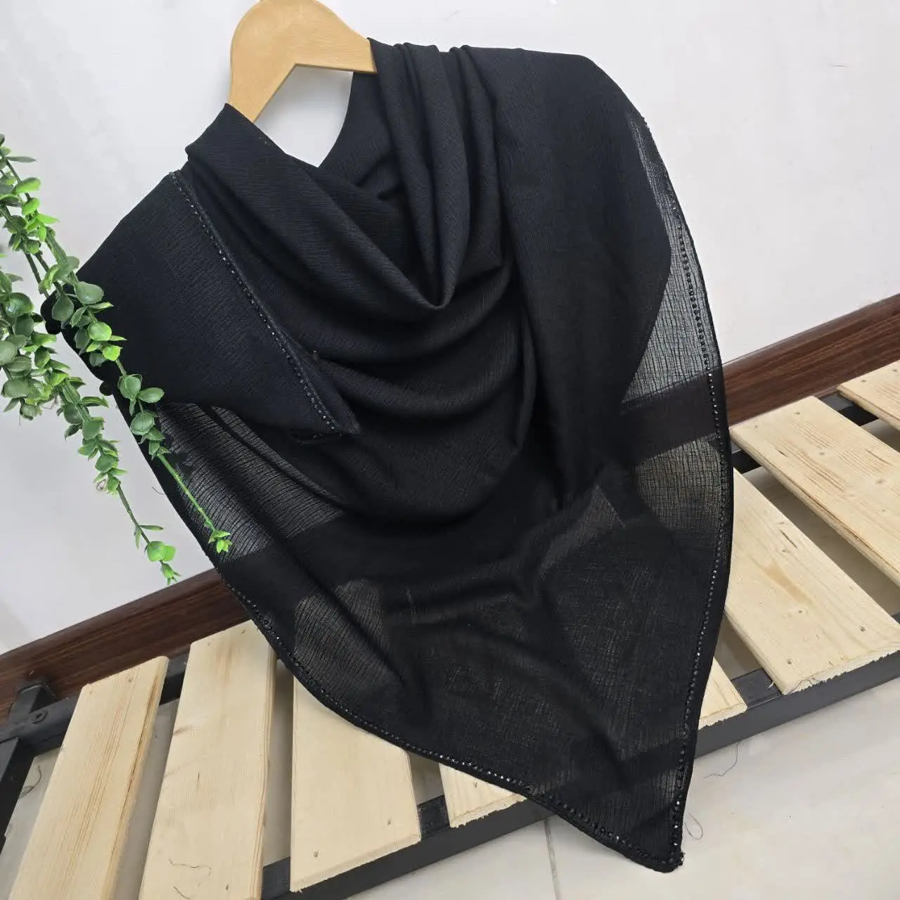 🌸 نام: روسری مجلسی پرستو
