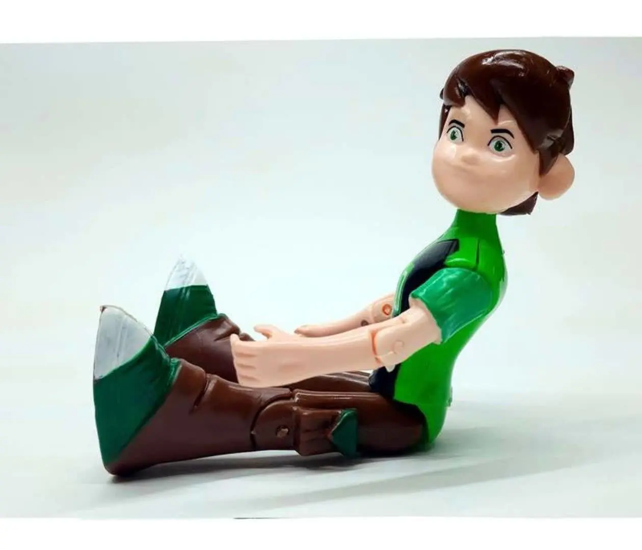 فیگور بن تن مفصلی مدل آتاتویز
