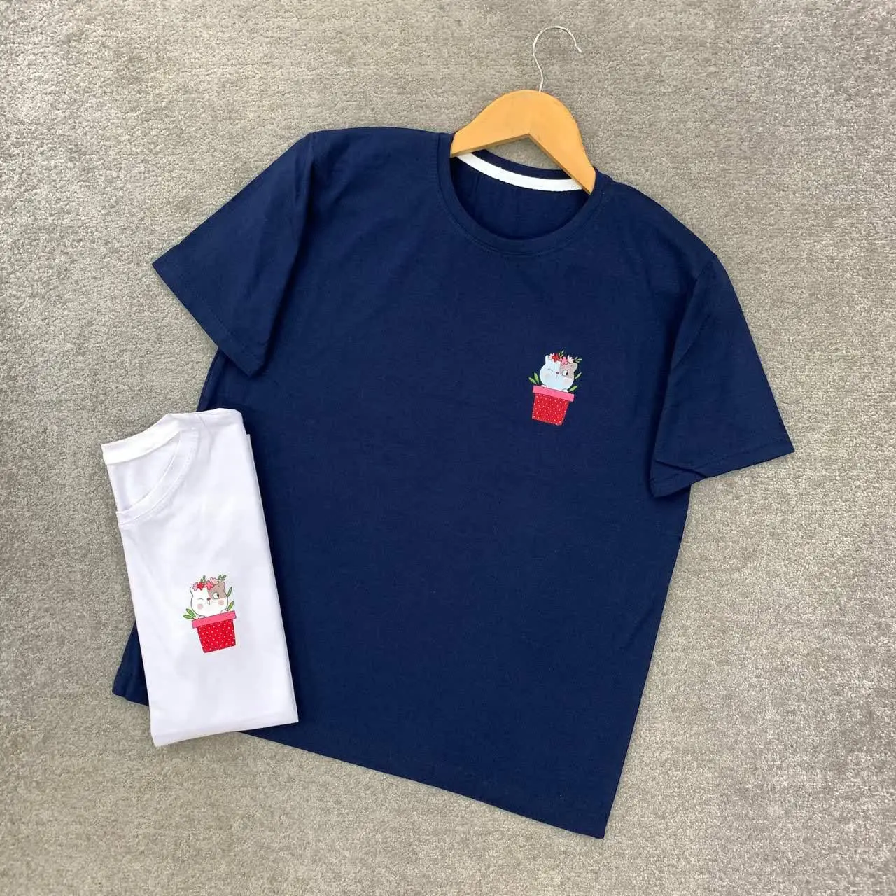 نام: تیشرت پیشی
