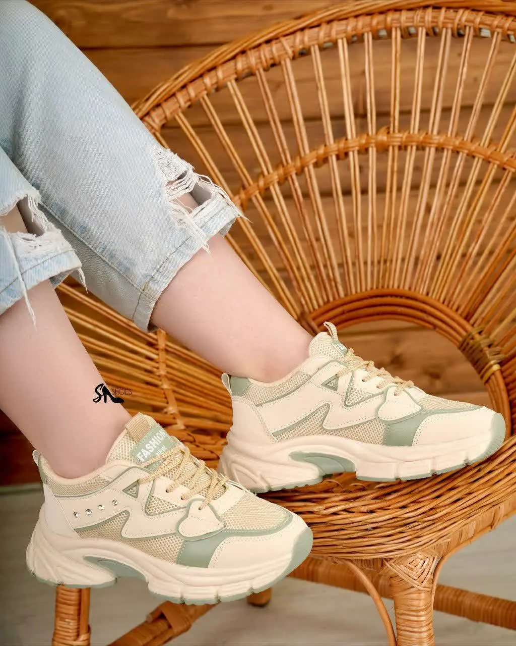 کتانی قلبی نگینی