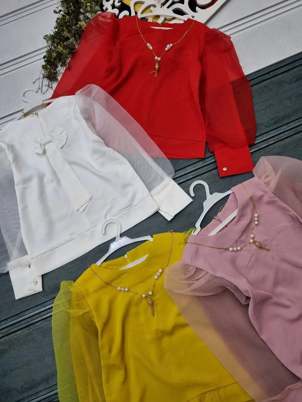 🇮🇷🧥🧶👗👚🎽👕👖👔💎
