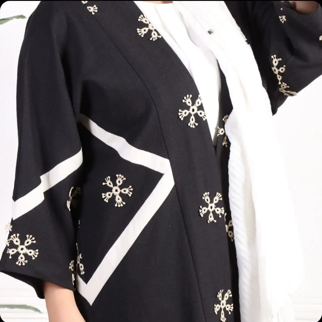 💖مانتو زنانه مدل خامه دوزی💖
