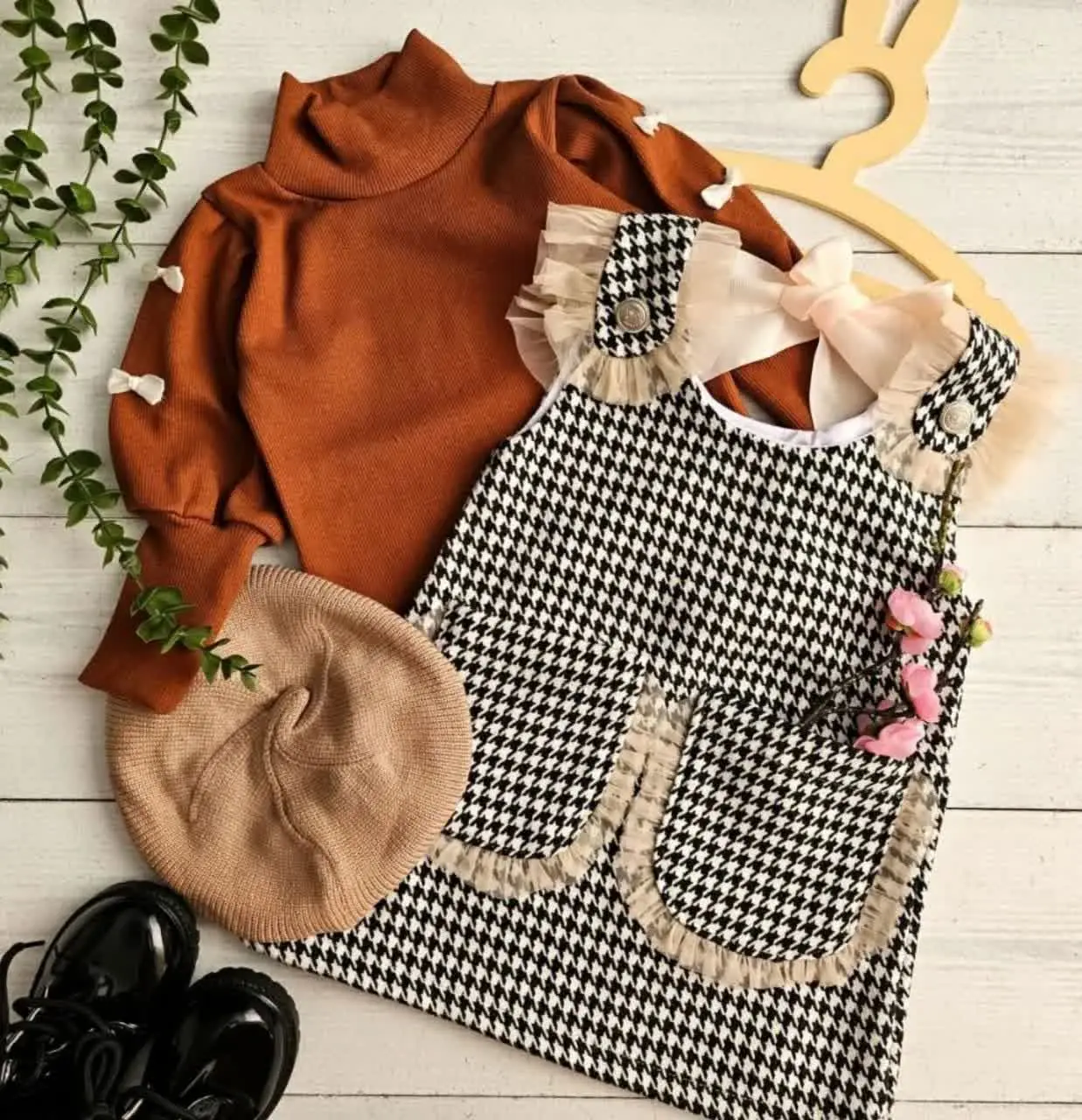 🌱 بلوز و سرافون مدل دلا
