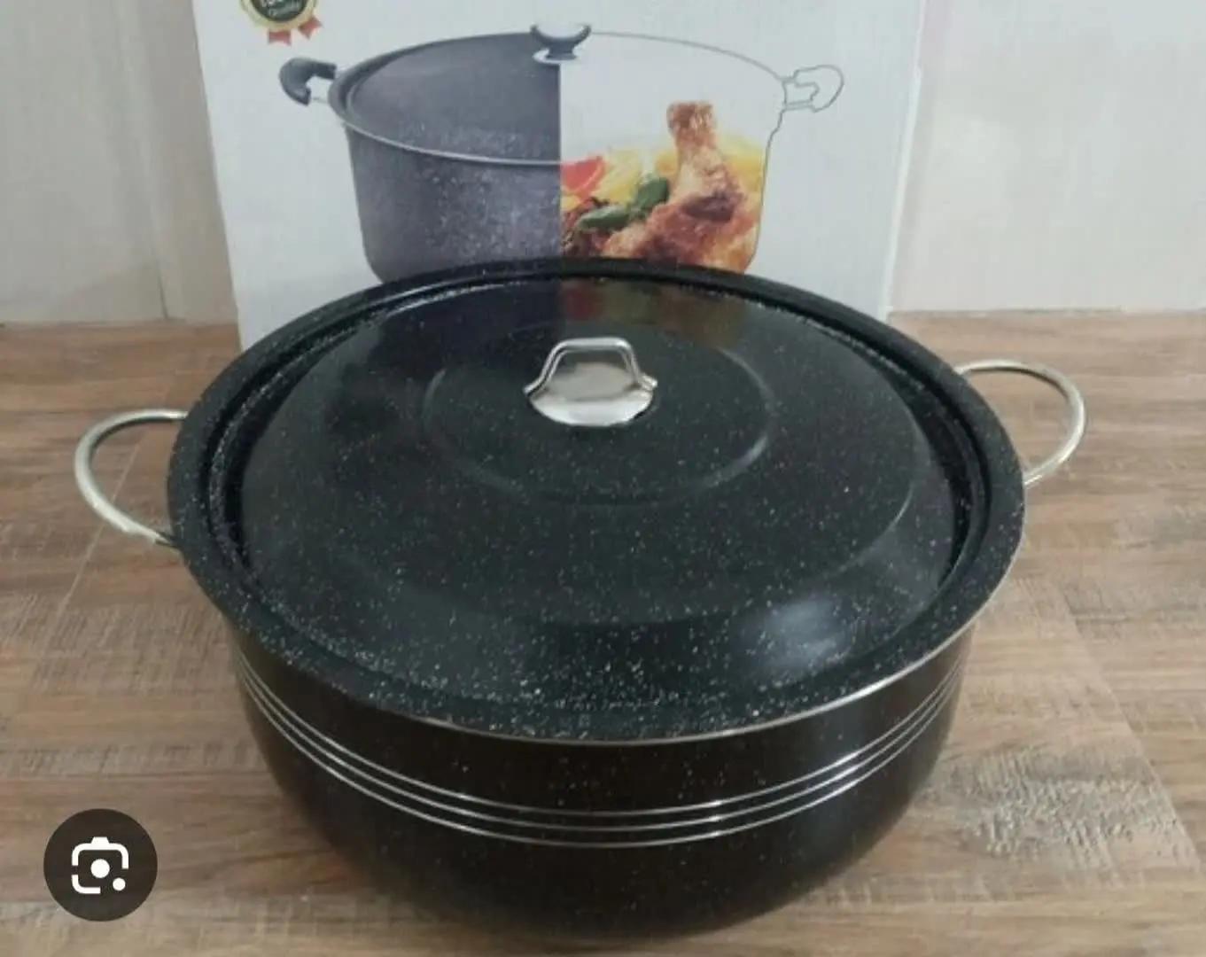 ✅قابلمه و ماهی تابه سایز بزرگ معمولی از سایز ۳۴تا۵۲ لب پیچ و لب ساده، رنگ مشکی براق داخل گرانیتی 
