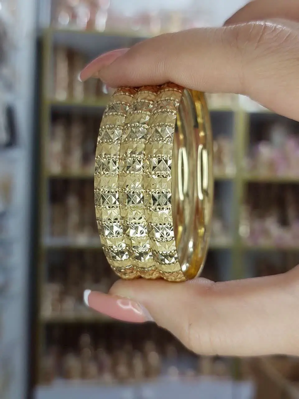 #النگو ۶میل طلا‌روس جدید😍
