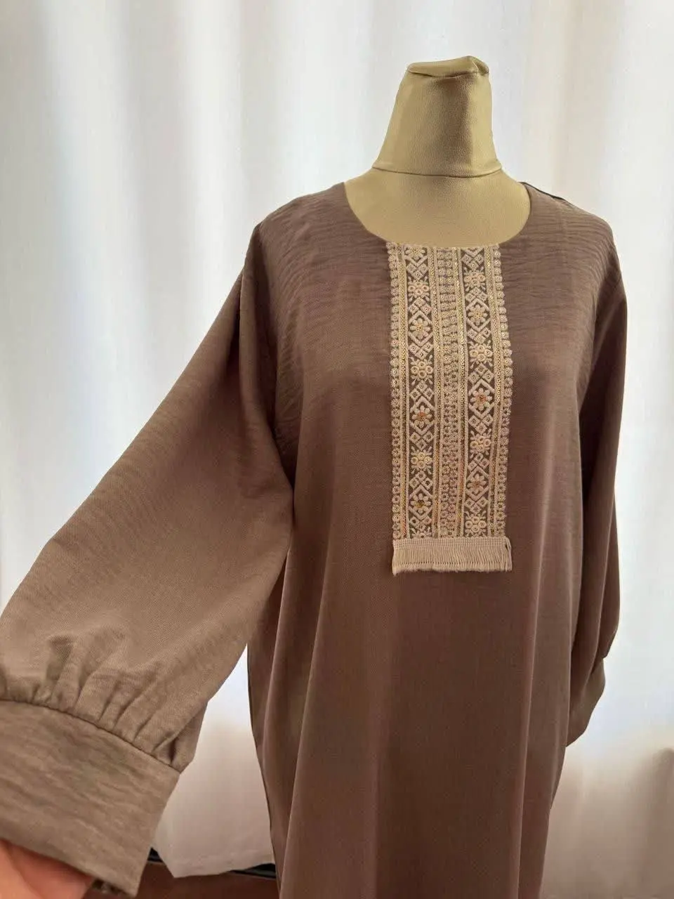 نام: مدل نیلا