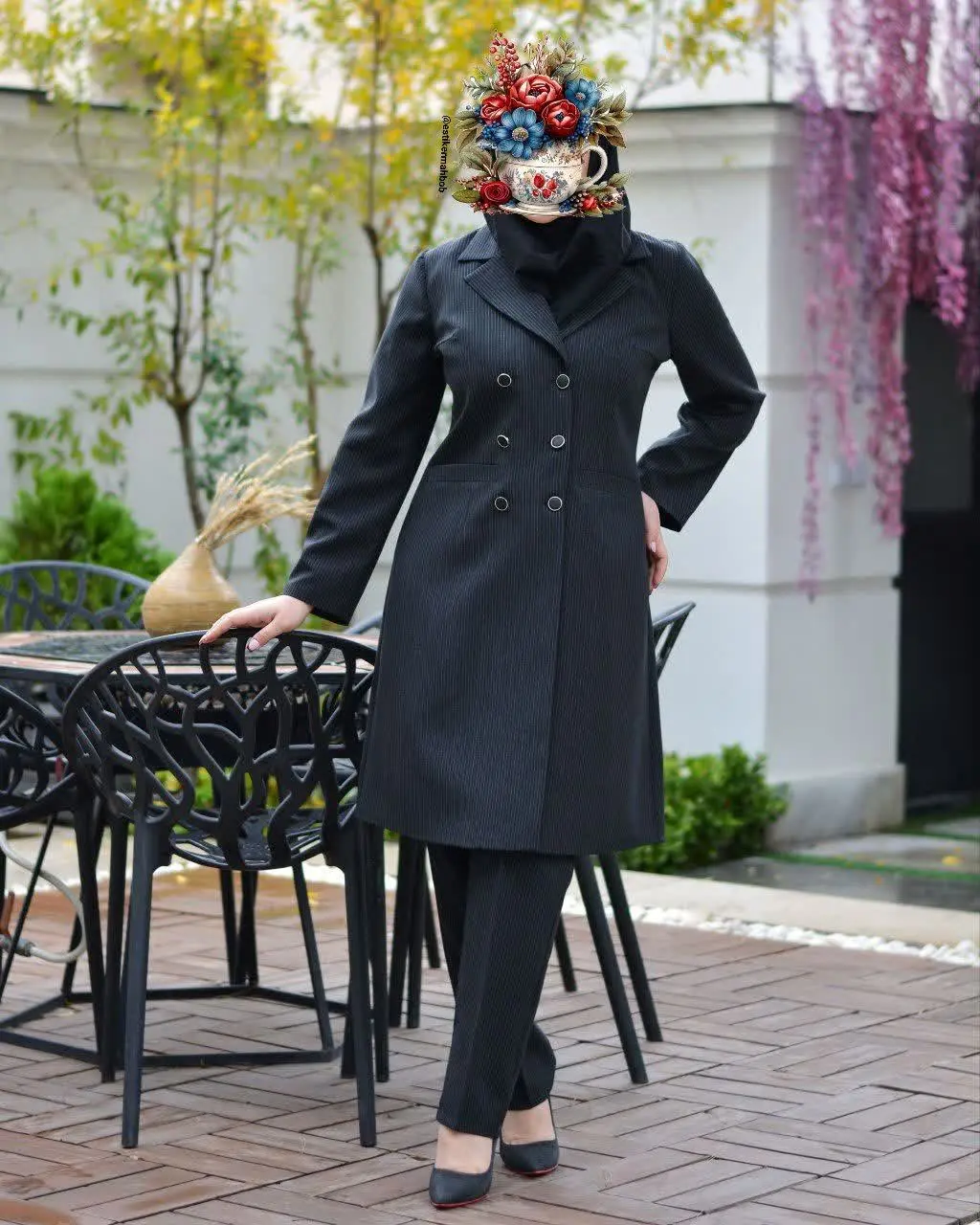 کت و شلوار اداری تیکا
