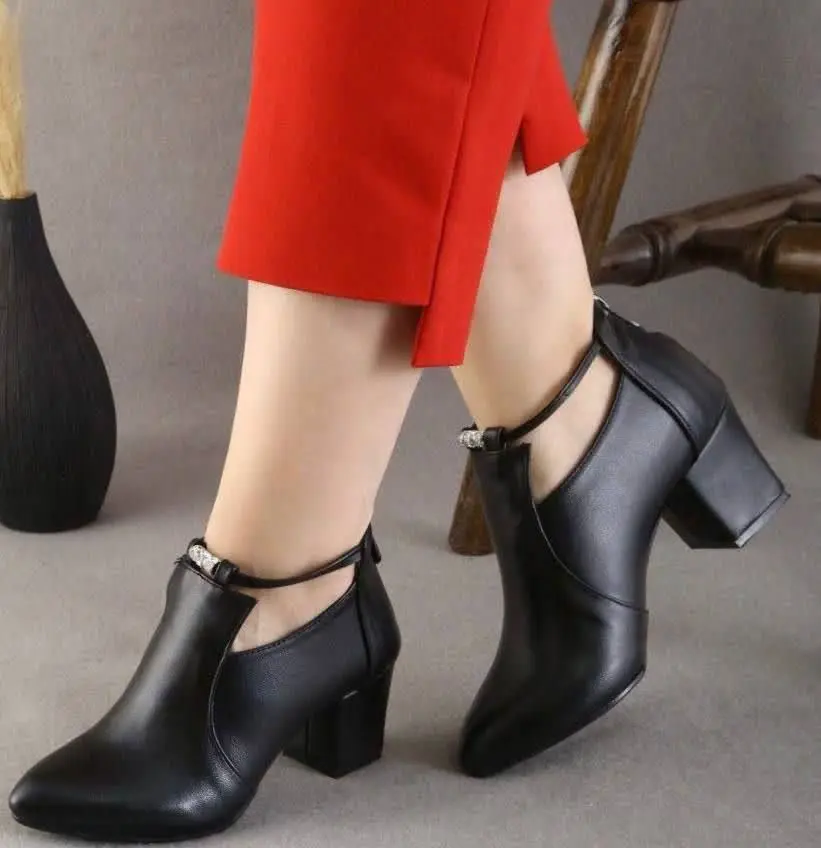 #پاشنه دار‌
