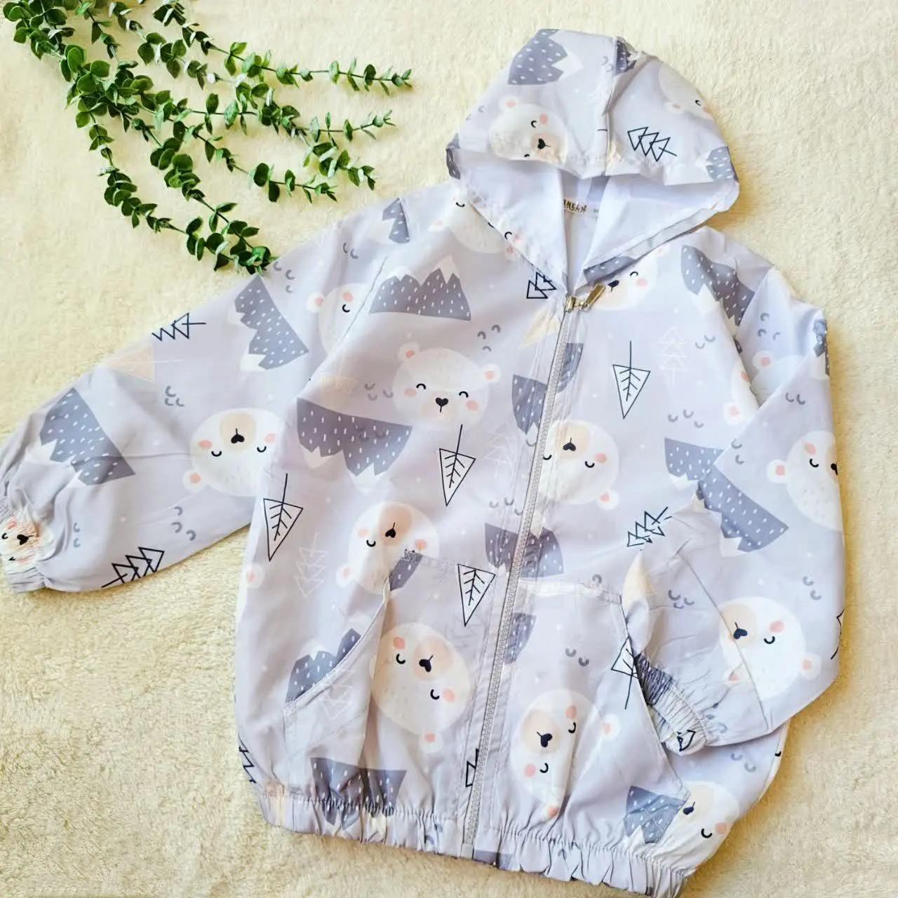 🐻‍❄️🎀 بارونی اسپرت برای فرش...