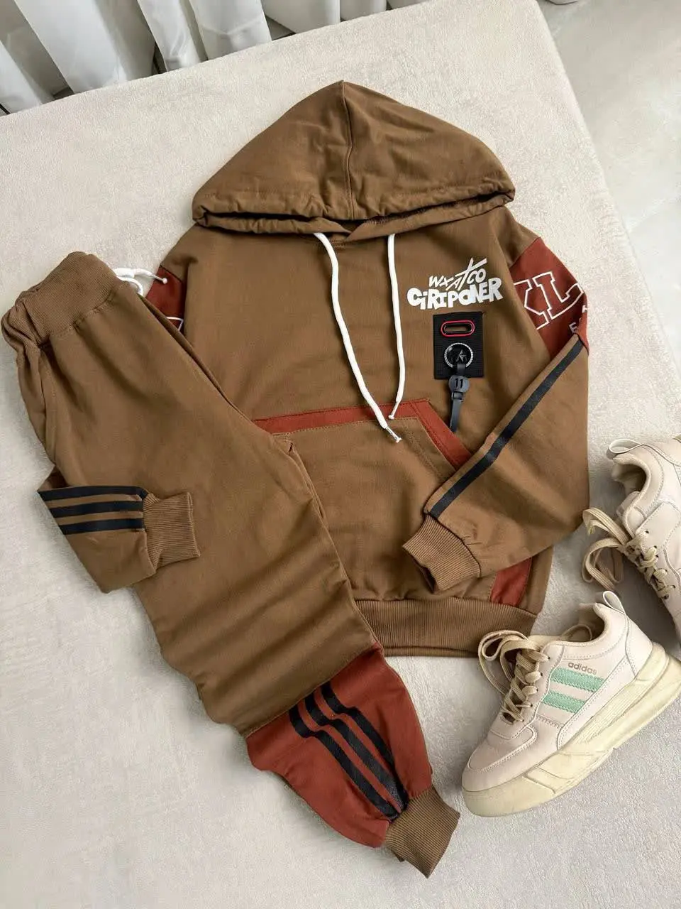 ✴️ هودی شلوار پسرانه مناسب...