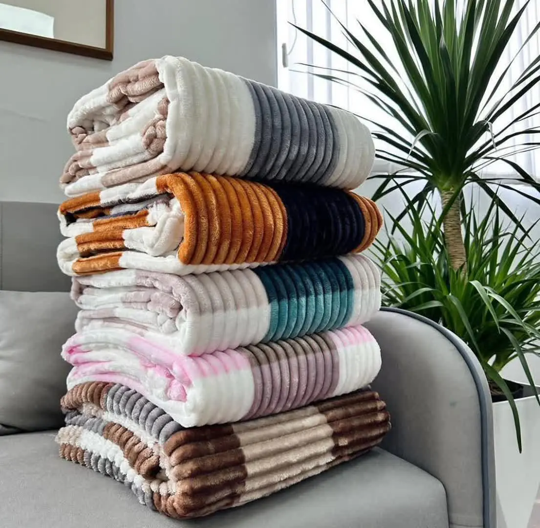 پتو‌ مسافرتی یک نفره پلیسه‌ای طرح چهارخانه
