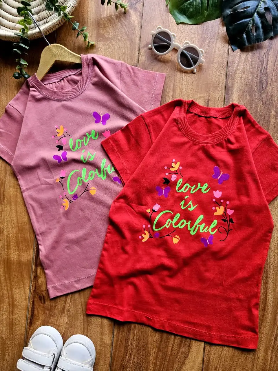 تیشرت تک گل و پروانه
