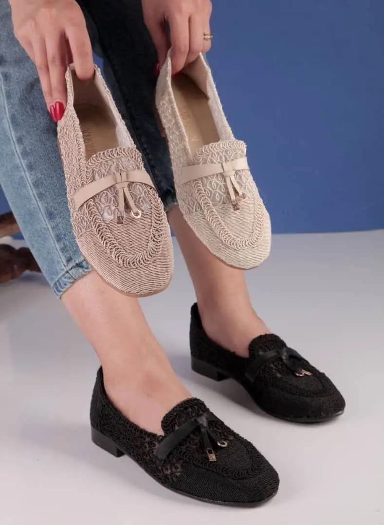 رنگبندی: مشکی، کرم، نسکافه ای