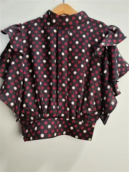 شومیز توپی آستین پروانه‌ای 
