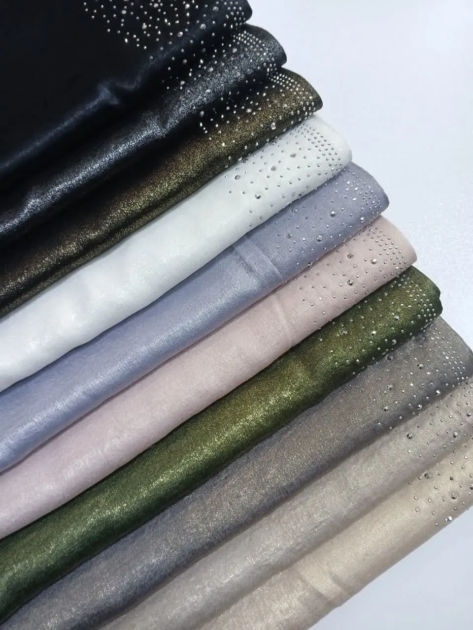 🌸🌱شال فلورانس نگین دار
