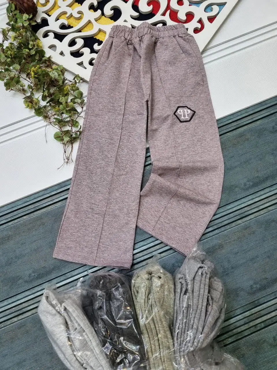 🇮🇷🧶👗👚👔👖💎🌠🌹🔥
