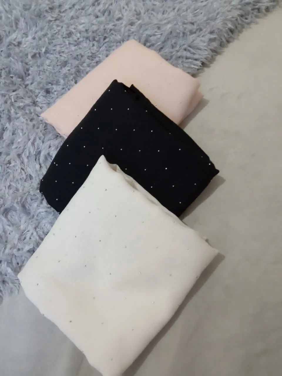 روسری جدید اوردم😍
