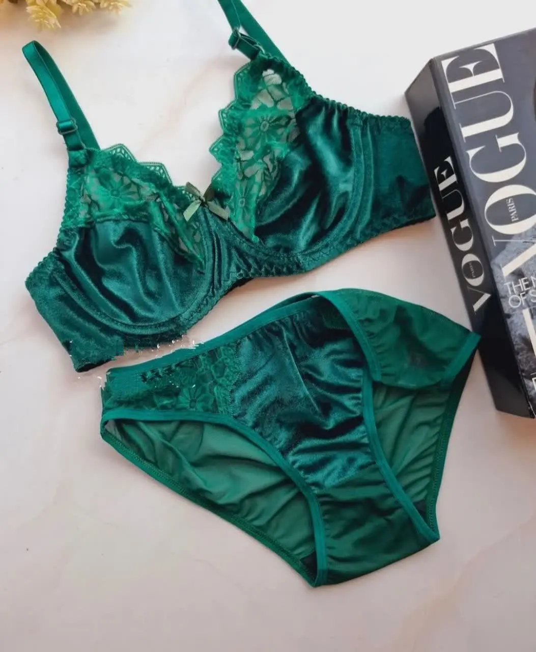 ست مخمل اروپایی😍😍
