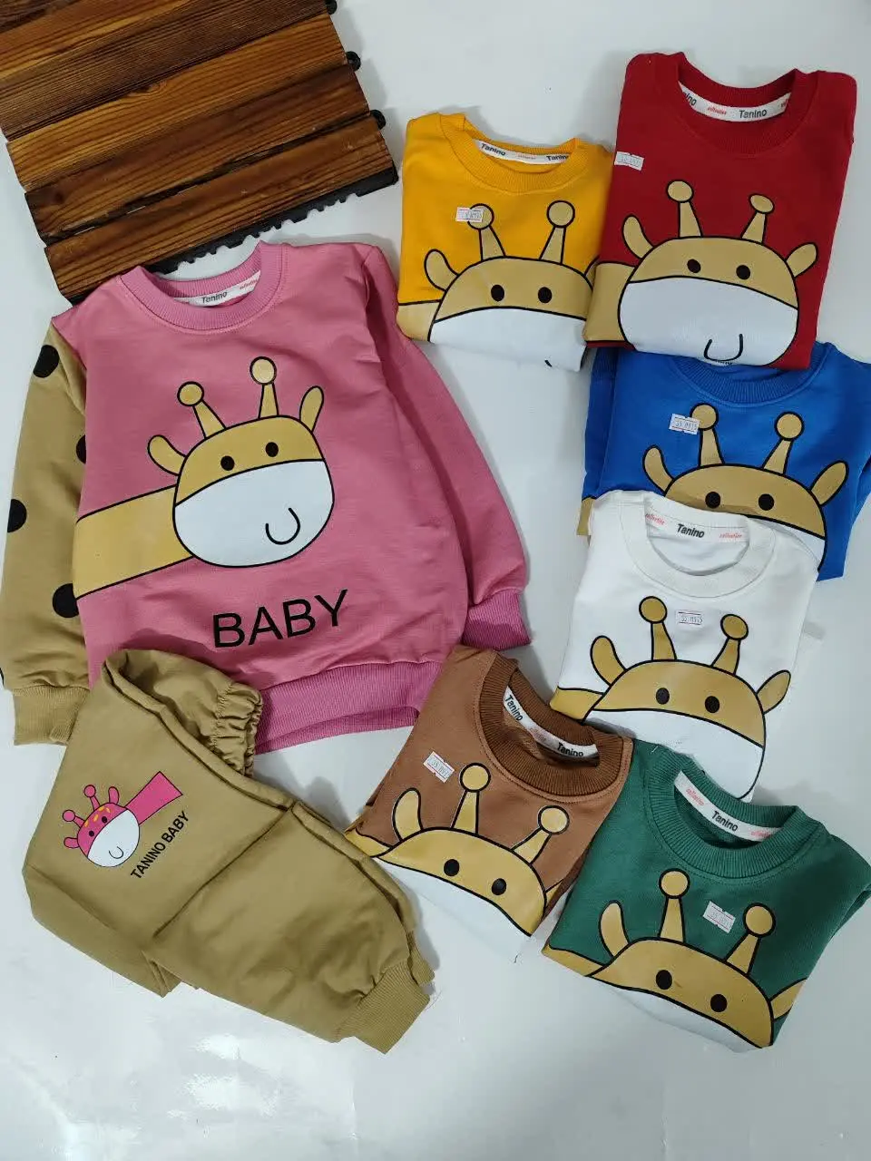 این همون ست پرطرفداریه که سری قبل سرش دعوا بود ☺️☺️
