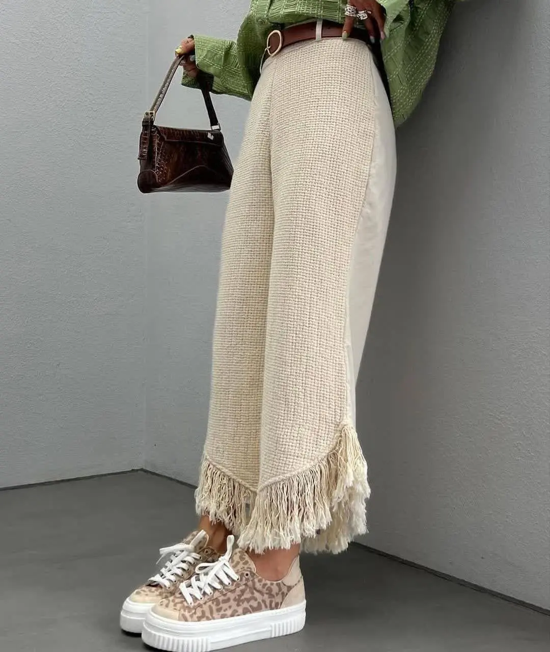 نام: شلوار پایین ریش
