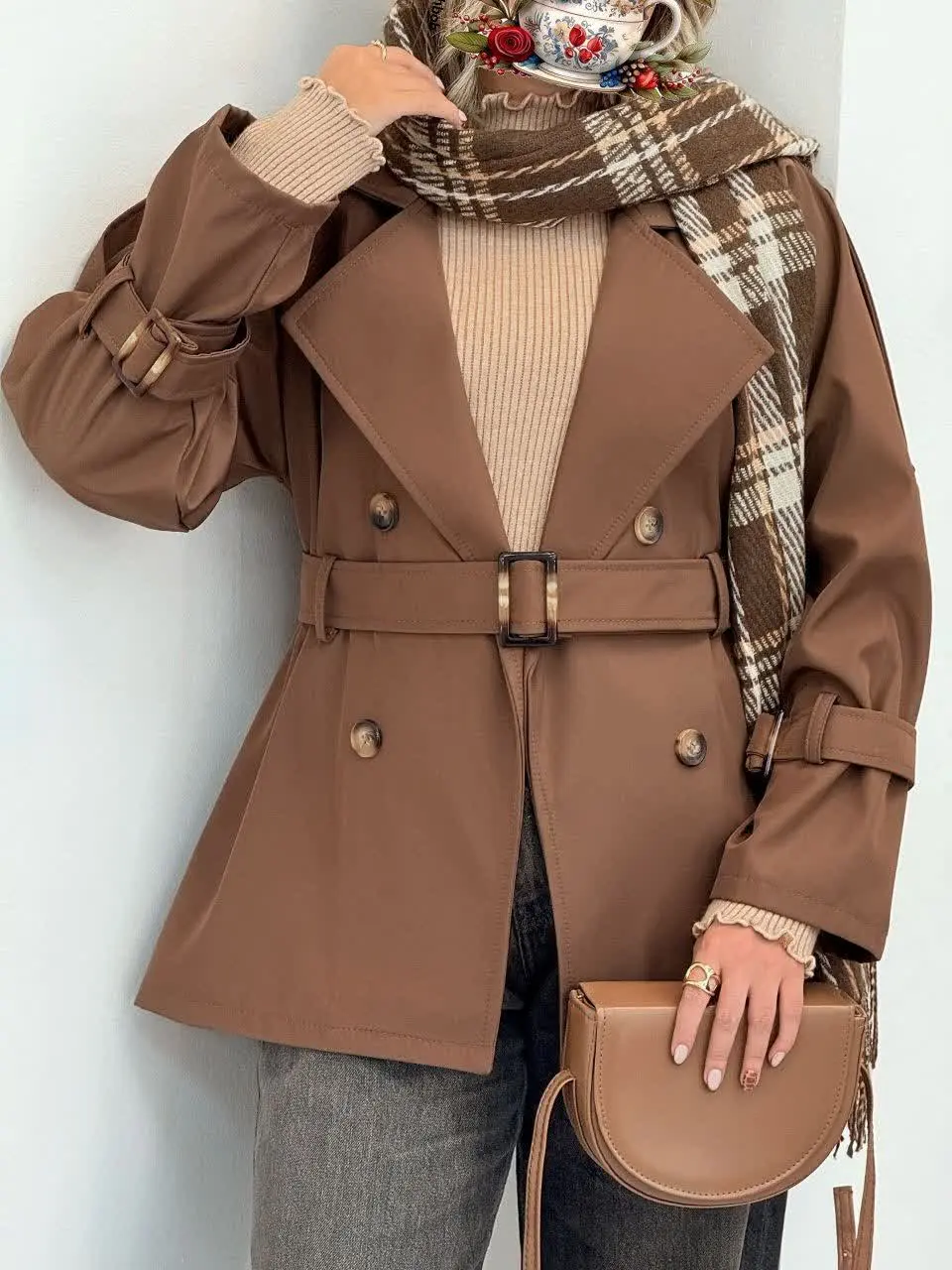 مانتو بارونی ملیکا