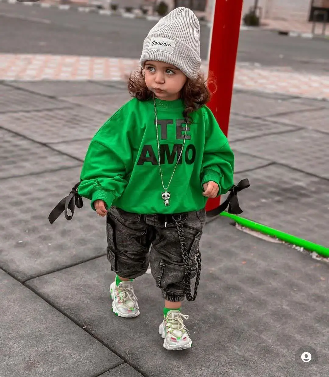 ⁦─━━━━⊱🧿⊰━━━━
