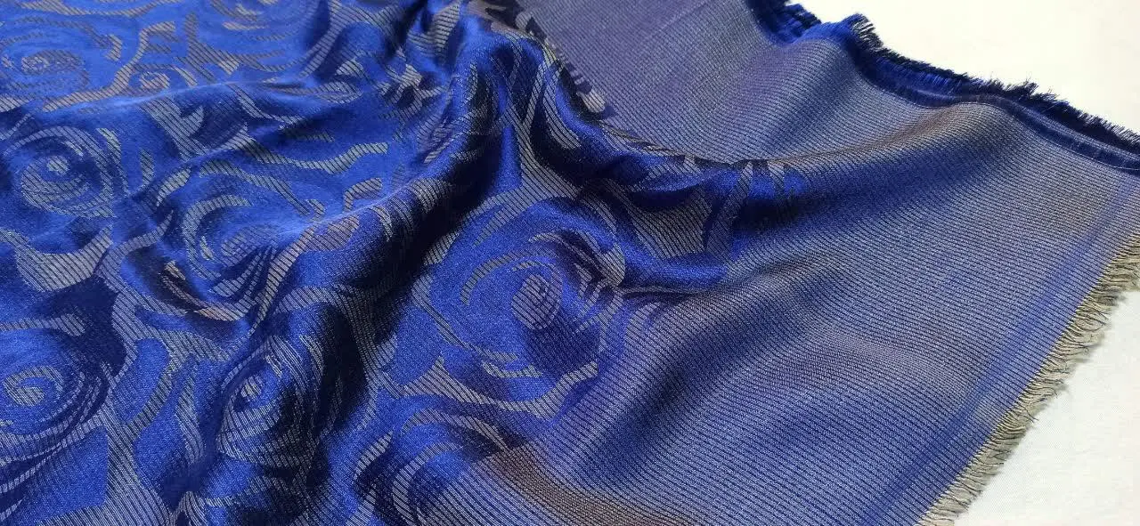 روسری ژاکارد ابریشم
