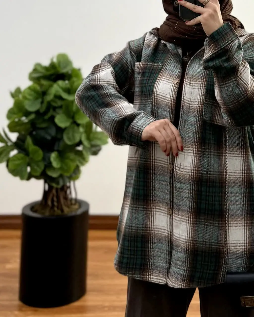 که جلوی کار تماما دکمه کار شده