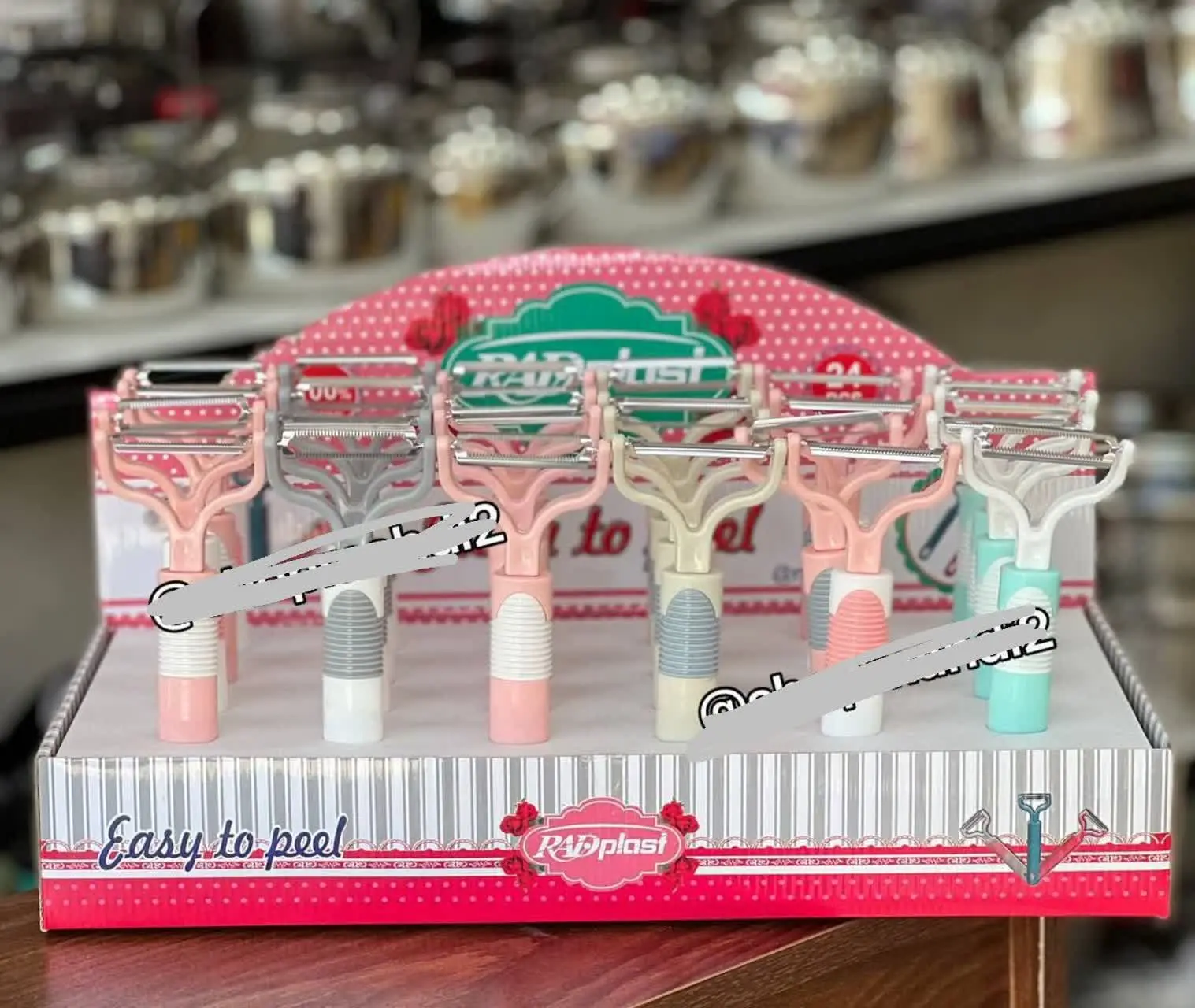 پوست کن دسته سیلیکونی
