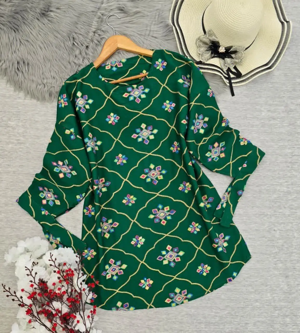 و/نام: تونیک دلبر
