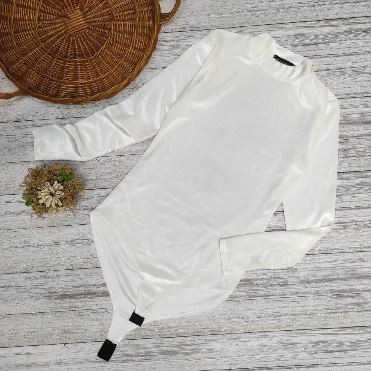 🖋نام: بادی مخمل
