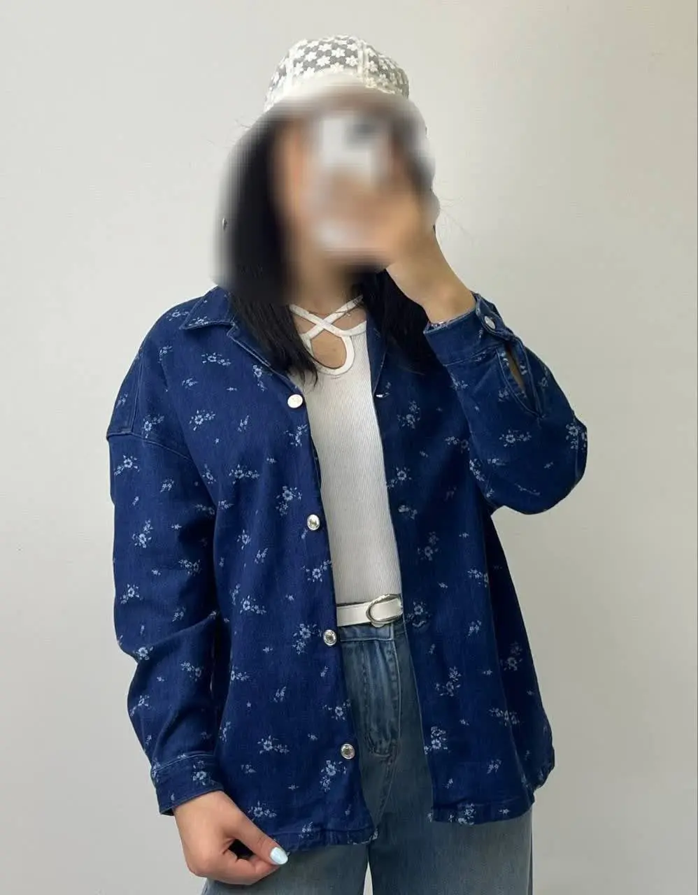 کت جین پاییزه، گل ریز