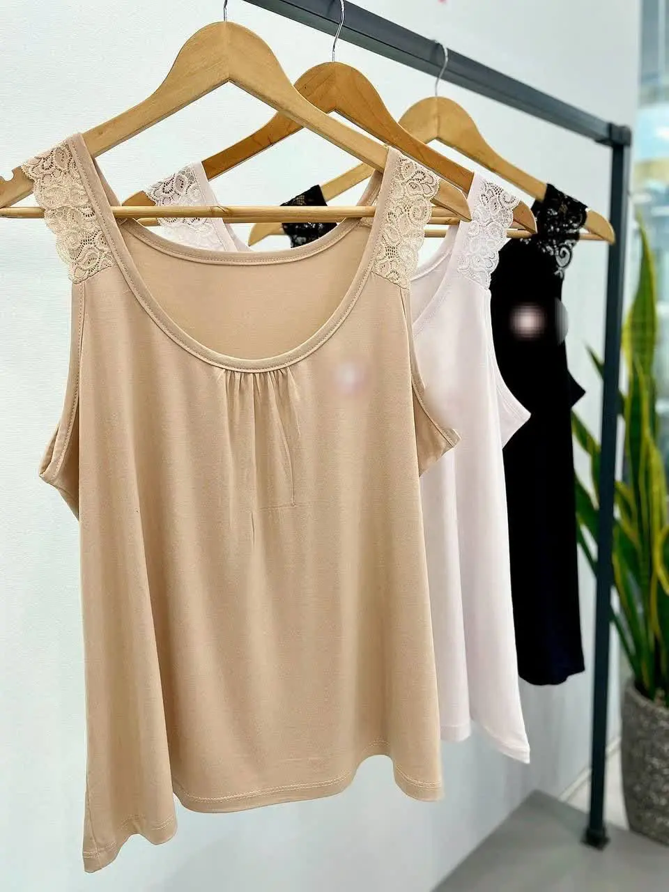 تاپ های ویسکوز دانتل دار