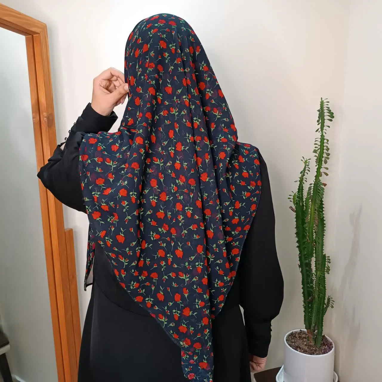 از پرفروش ترین روسری مشکی ه...