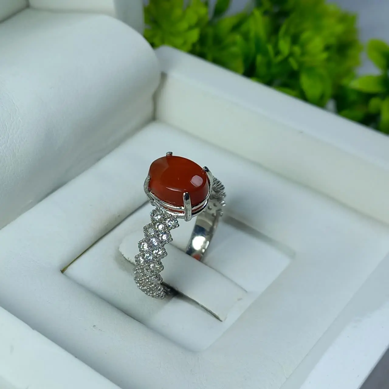 ✅انگشتر زنانه عقیق #سرخ_یمن
